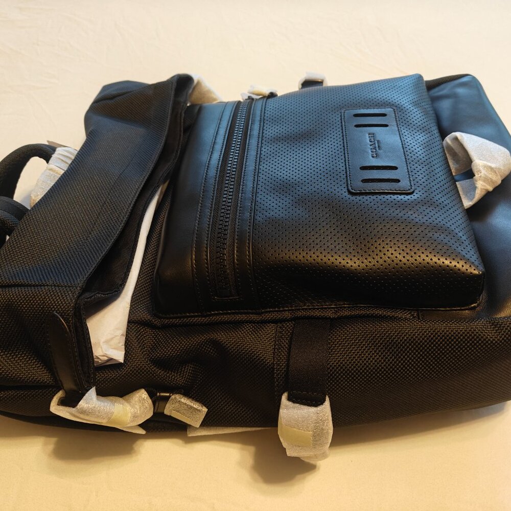 New in Original Packaging - COACH  Men’s TERRAIN ROLL TOP Backpack Black F24676 - Picture 5 of 10